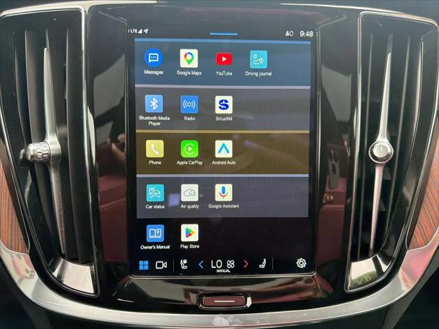 2023 Volvo S60 B5 Ultimate Bright Theme