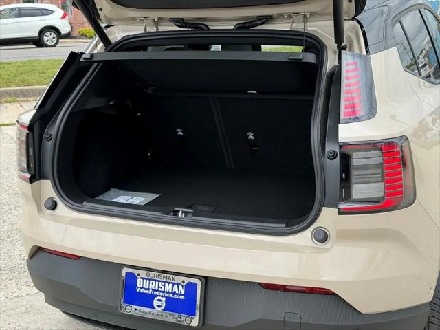 2026 Volvo EX30 Ultra Twin Motor Performance, Fully electric
