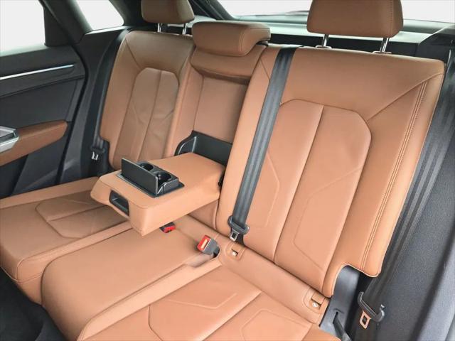 2021 Audi Q3 Premium Plus 40 TFSI quattro Tiptronic