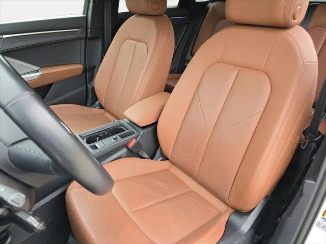 2021 Audi Q3 Premium Plus 40 TFSI quattro Tiptronic