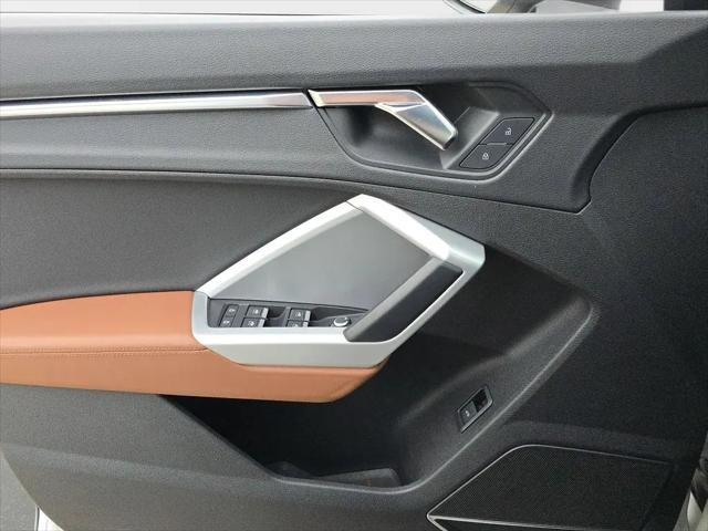 2021 Audi Q3 Premium Plus 40 TFSI quattro Tiptronic