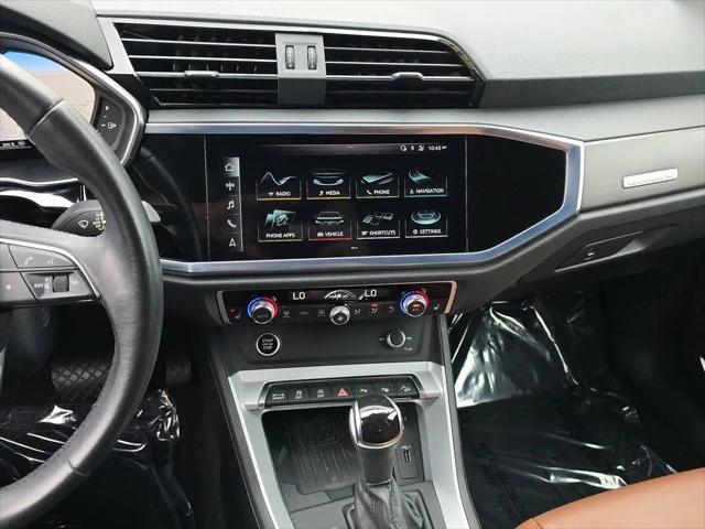 2021 Audi Q3 Premium Plus 40 TFSI quattro Tiptronic