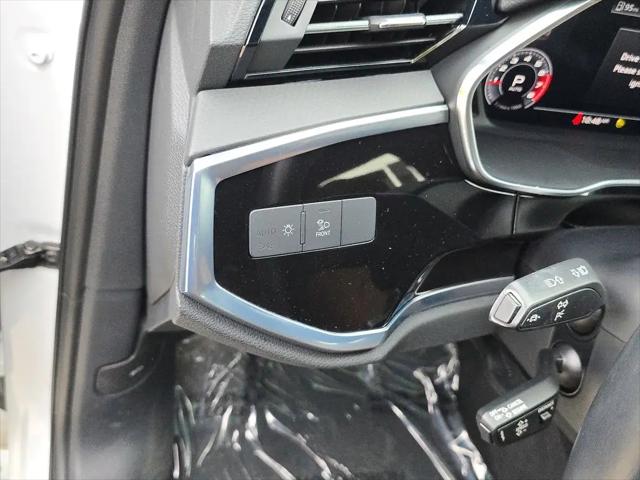2021 Audi Q3 Premium Plus 40 TFSI quattro Tiptronic