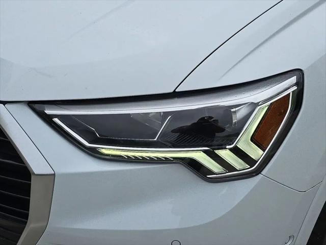 2021 Audi Q3 Premium Plus 40 TFSI quattro Tiptronic