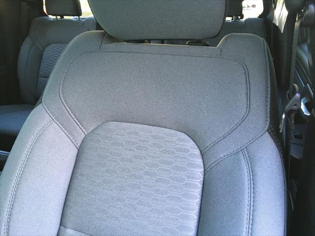 2025 Ram 1500 Big Horn Crew Cab 4x4 6'4" Box