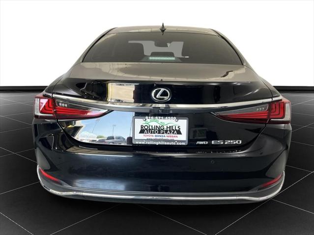 2021 Lexus ES 250 250