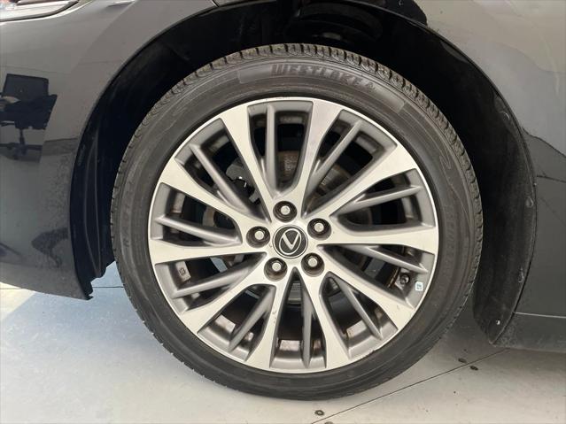 2021 Lexus ES 250 250