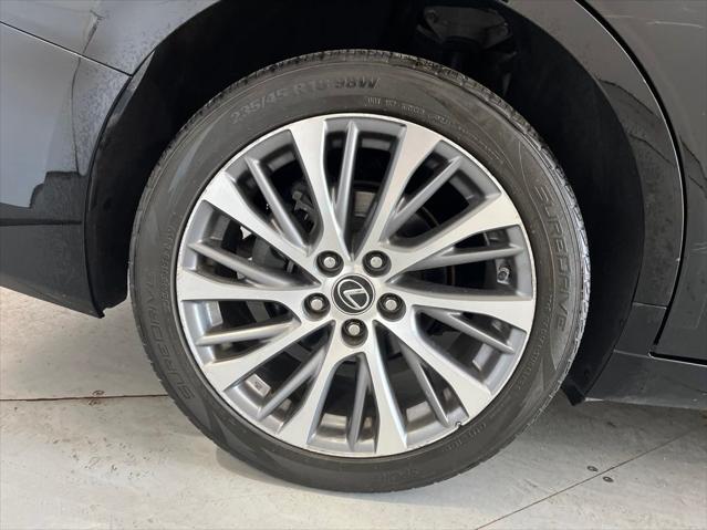 2021 Lexus ES 250 250