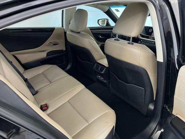 2021 Lexus ES 250 250
