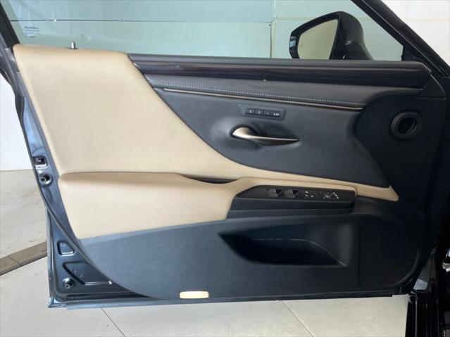 2021 Lexus ES 250 250