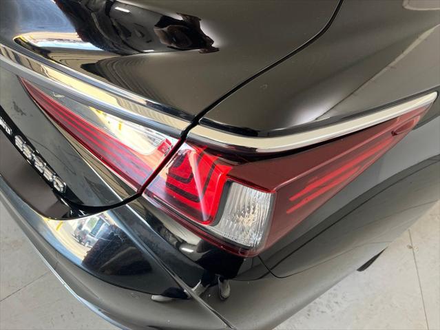 2021 Lexus ES 250 250