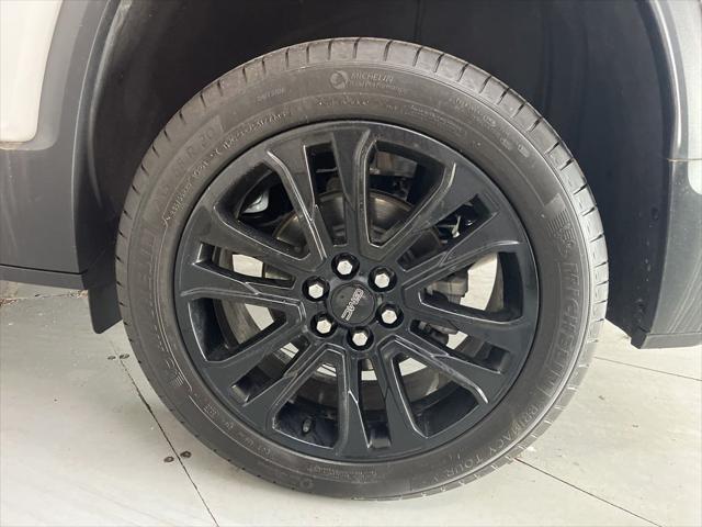 2023 GMC Acadia FWD SLT