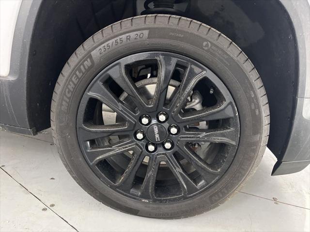 2023 GMC Acadia FWD SLT