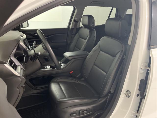 2023 GMC Acadia FWD SLT