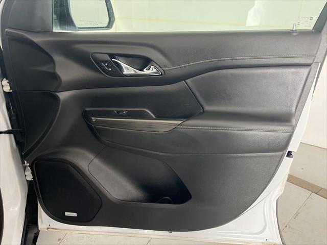 2023 GMC Acadia FWD SLT