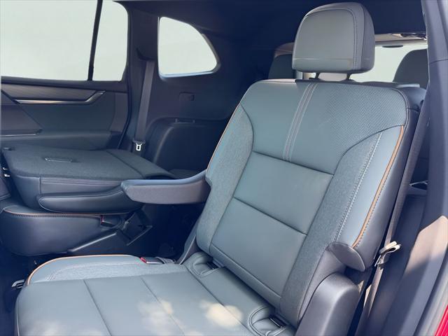2026 GMC Acadia AT4 AWD