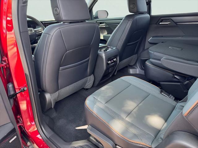 2026 GMC Acadia AT4 AWD