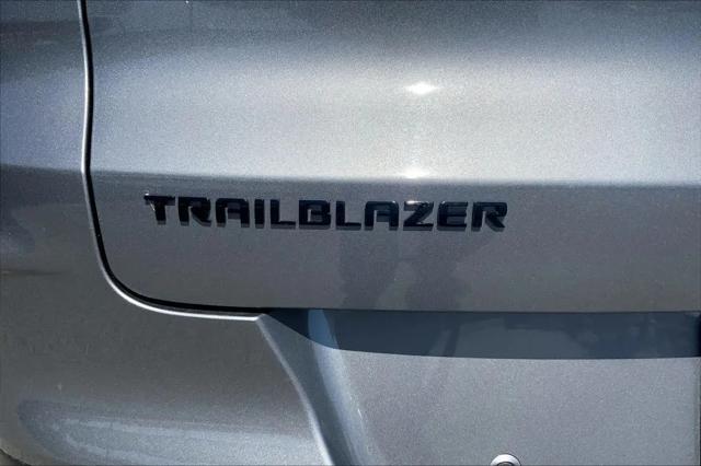2025 Chevrolet TrailBlazer FWD RS