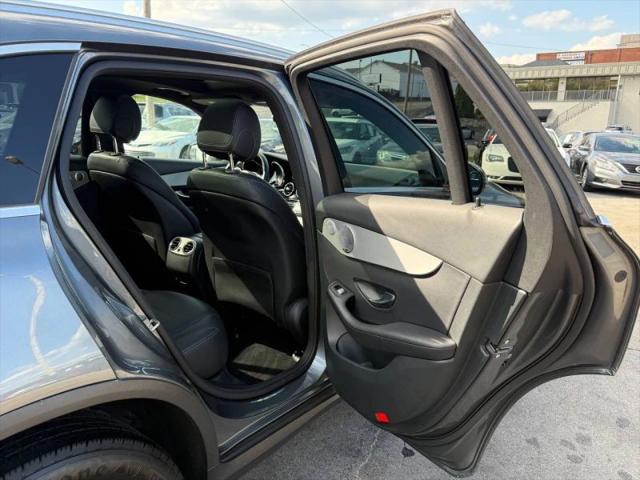 2019 Mercedes-Benz GLC 300