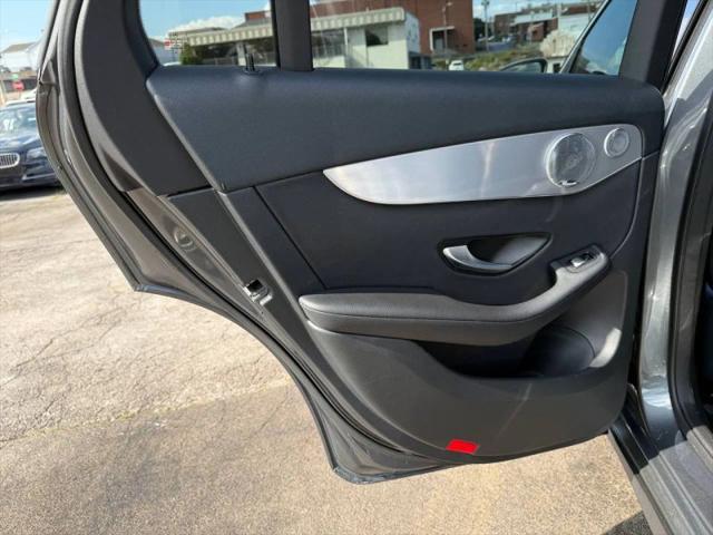 2019 Mercedes-Benz GLC 300