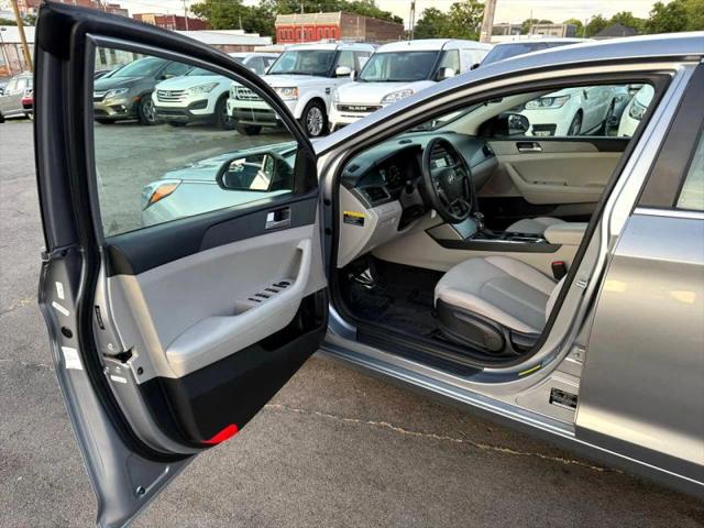 2017 Hyundai Sonata SE