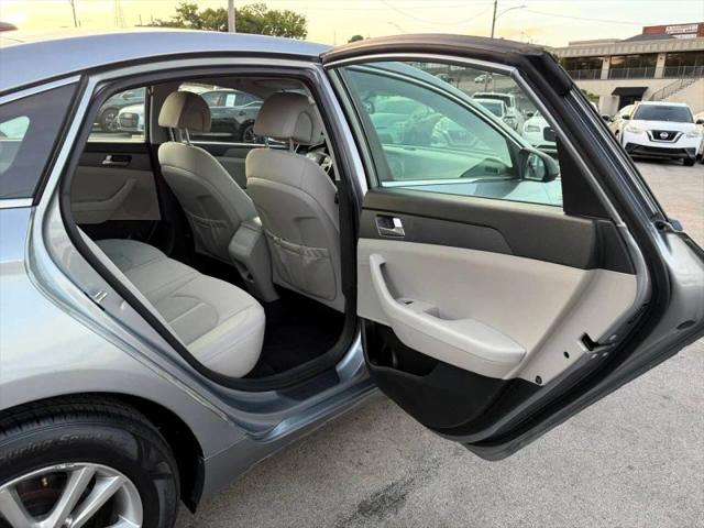 2017 Hyundai Sonata SE