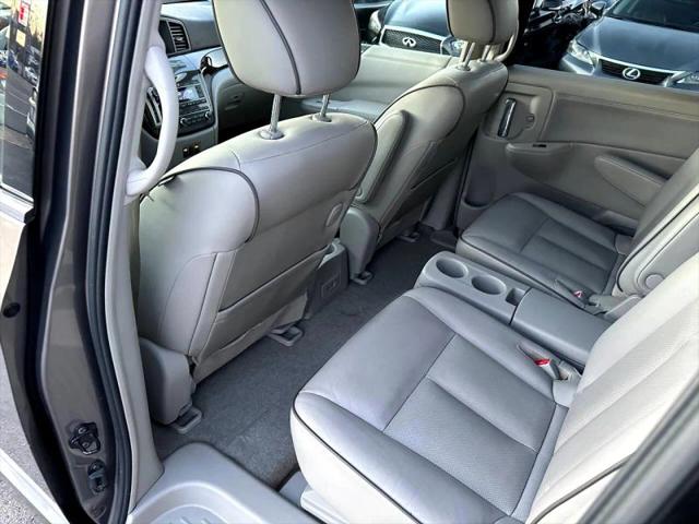2015 Nissan Quest SL