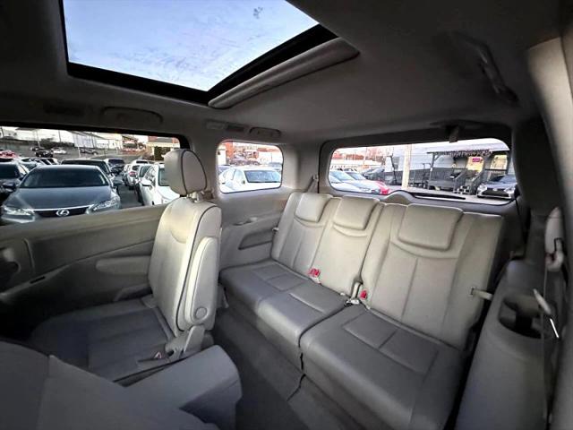 2015 Nissan Quest SL