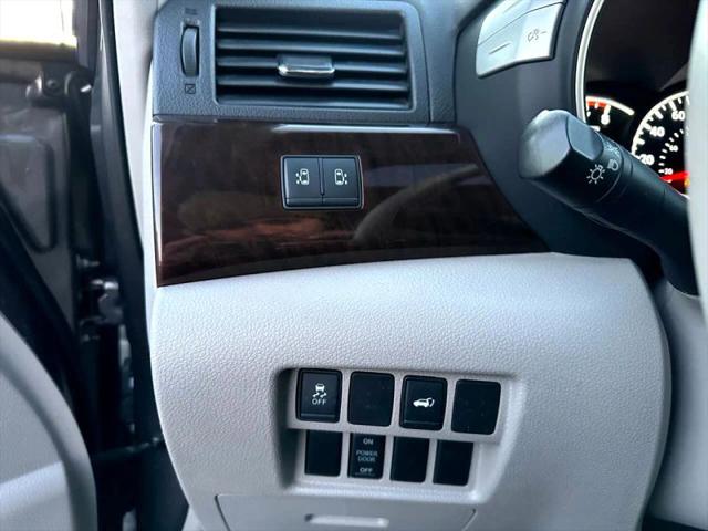 2015 Nissan Quest SL