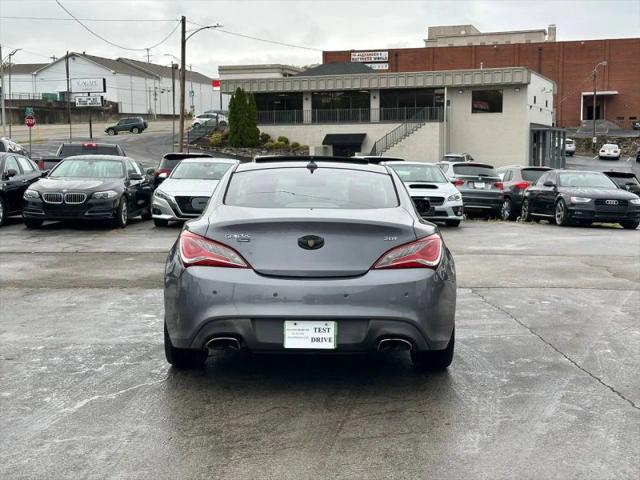 2014 Hyundai Genesis Coupe 2.0T Premium