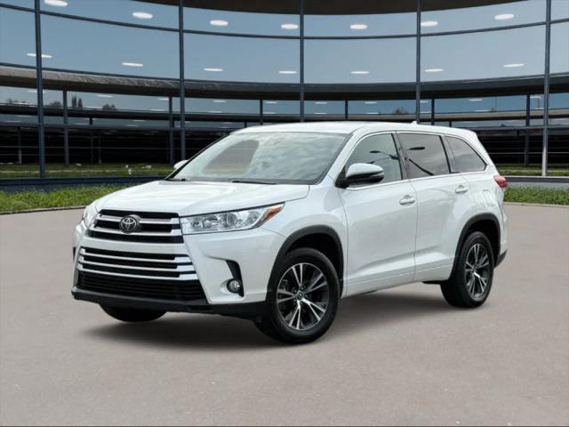 2017 Toyota Highlander LE Plus for sale in Columbia, TN