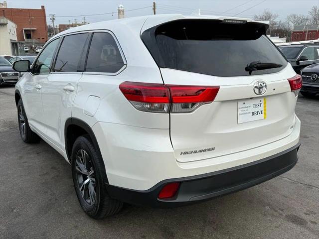 2017 Toyota Highlander LE Plus