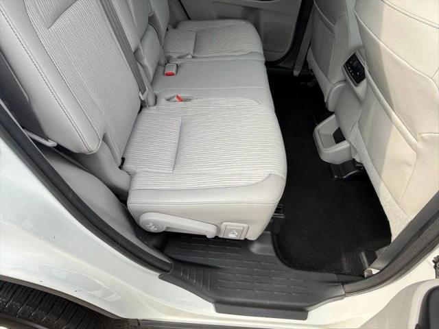 2017 Toyota Highlander LE Plus