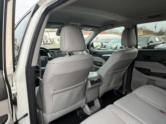2017 Toyota Highlander LE Plus