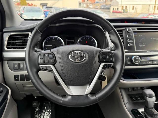 2017 Toyota Highlander LE Plus