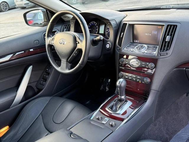 2012 INFINITI G37 G37