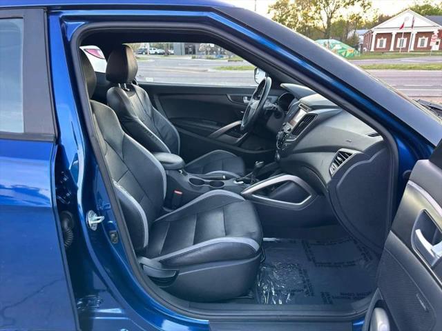 2016 Hyundai Veloster Turbo