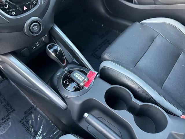 2016 Hyundai Veloster Turbo