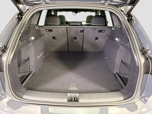 2027 Audi Q6 e-tron Premium Plus