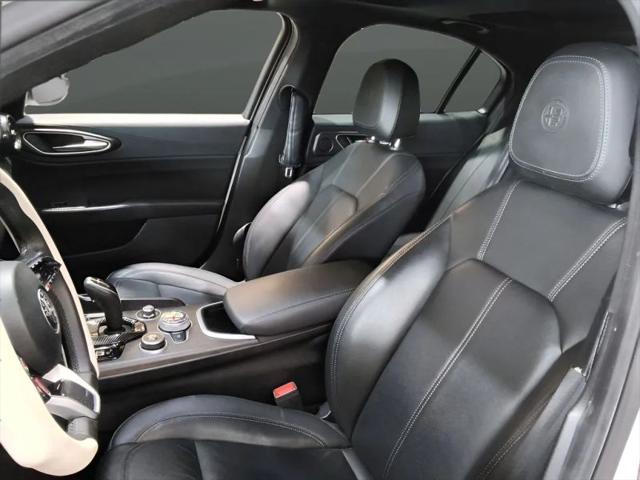 2022 Alfa Romeo Giulia Ti AWD