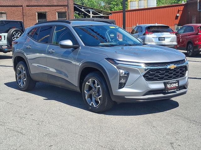 2025 Chevrolet Trax FWD LT