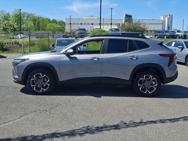 2025 Chevrolet Trax FWD LT