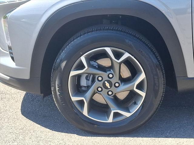 2025 Chevrolet Trax FWD LT