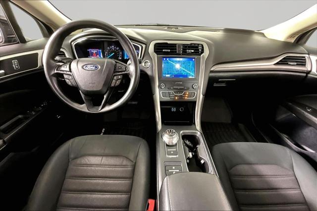 2020 Ford Fusion Hybrid SE