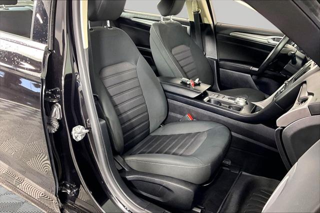 2020 Ford Fusion Hybrid SE