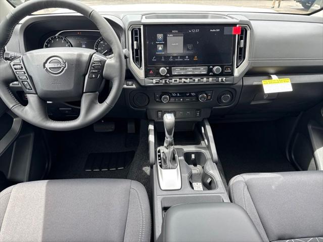 2026 Nissan Frontier Crew Cab SV 4x2