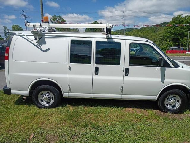 2009 Chevrolet Express Work Van