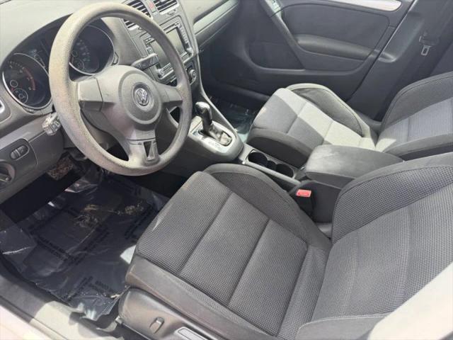 2012 Volkswagen Golf 2.5L 4-Door
