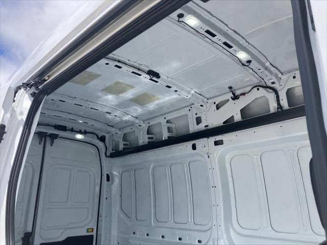 2026 Ford Transit Cargo Van Base