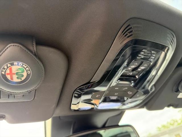 2022 Alfa Romeo Stelvio Veloce Ti AWD